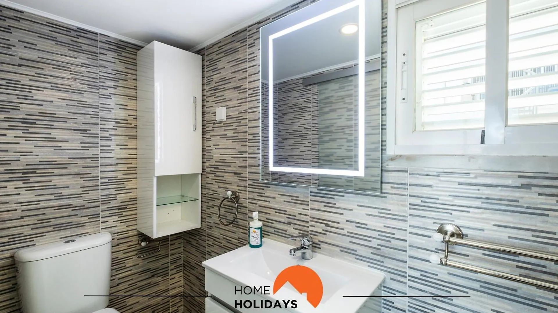 #086 Fish House By Home Holidays Albufeira 0*,  Portugal